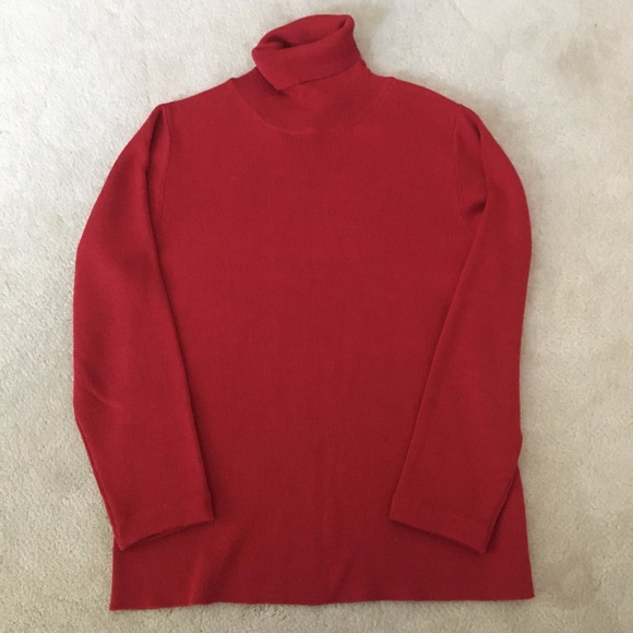 ⭐️ Rustic Red Turtleneck Pullover Wool Blend Sweater - Picture 2 of 6